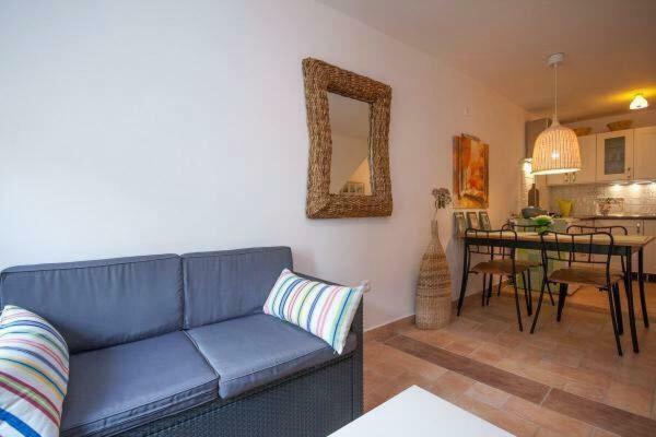 Apartments Mediteranea バスカ エクステリア 写真