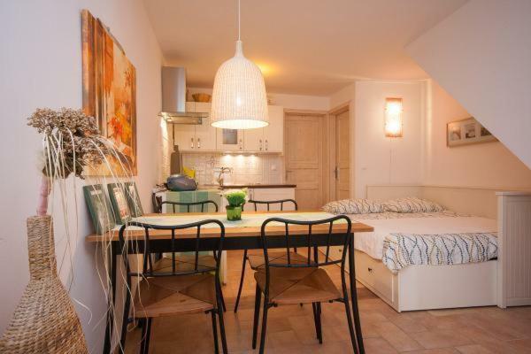Apartments Mediteranea バスカ エクステリア 写真